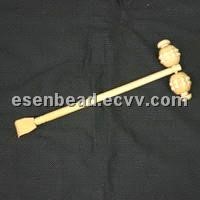 Wooden Massage Hammer with Nails Scratch-It