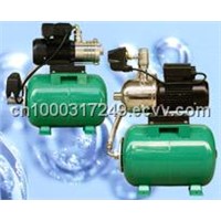 Booster pump with pressure tank