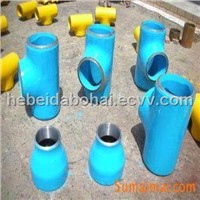 Butt Welding Carbon Steel Pipe Tee / Pipe Fitting