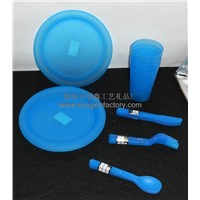 plastic picnic set