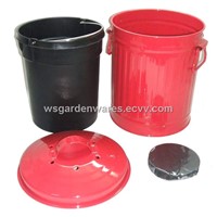 Painting compost pail with active carbon strainer