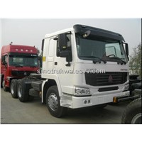 SINOTRUK HOWO TRACTOR TRUCK