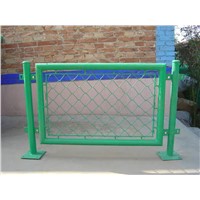 chain link fence