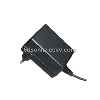 Excellent quality adapter universal input output 8W with certification