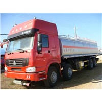 SINOTRUK HOWO OIL TANK TRUCK