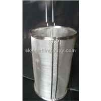 stainless steel mesh strainer with steel handle