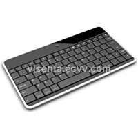 Bluetooth Keyboard for iPad/iPhone, with 84 Keys, 17 Pad Hot Keys, Measures 242 x 126.5 x 7mm