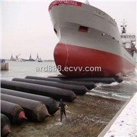 High strength inflatable airbag for ship launching