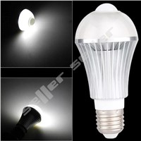 E27 IR Infrared Motion Sensor 6 LED Light Bulb Lamp 6W