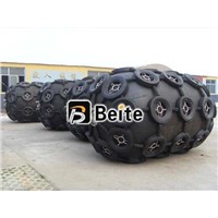 Inflatable rubber fender
