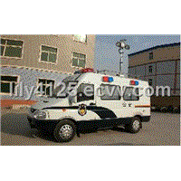 Roof-mounted light tower with camera/telescoping light mast/vehicle mounted light tower