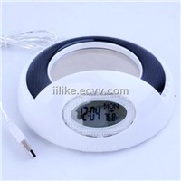 USB cup warmer with temperature indicator