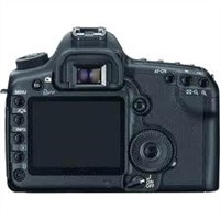 1Ds Mark III Digital SLR Camera (Body Only)