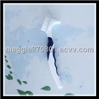 FDA new design denture brush(T1046)