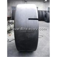 Port Tire (18.00-25)