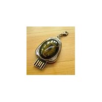 Jeweled Pendent USB Flash Drive