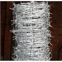 Double Twist Barbed Iron Wire Fence