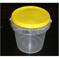Clear Bucket with Handle and Lid