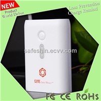 bluetooth 4.0 anti lost alarm with  5200mAh portabl power bank/charge remind function /flashlight
