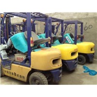 KOMATSU FD30 Forklift