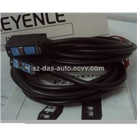 Keyence sensor PZ-G42CN: Square reflective type M8 connector type NPN