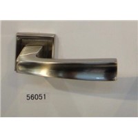 zinc alloy door handle on rose