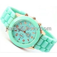 Hot selling silicone watch pocket quartz wrist watch