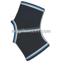 Soft Knee Support with a Hole