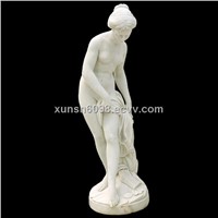 nude marble statues bathing woman