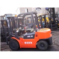 used CPCD30 HELI forklift