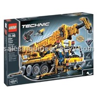 Lego Technic 8421: Mobile Crane
