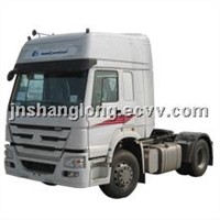 HOWO 4x2 371HP Euro II Emission Double Cab Tractor Truck