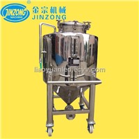 Stainless steel vacuum storage tank