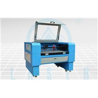 Auto feeding fabric laser cutting machine