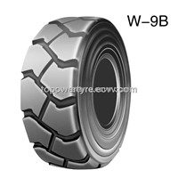 28x12.5-15, 32x12.1-15, 355/65-15 Pneumatic Forklift Tyre