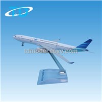 A330-200 Garuda Indonesia 1:350 scale discast promotional airbus model