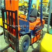 Used 3T Toyota forklift