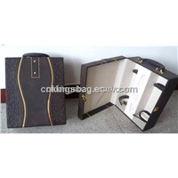 PU Leather Wine Bottle Leather Box, Wine Leather Box for Two Bottles.