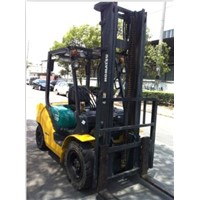 Komatsu FD30 Forklift