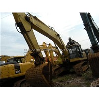 Komatsu PC400-6 crawler excavator