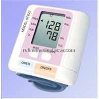 Wrist Blood Pressure Monitor SF822