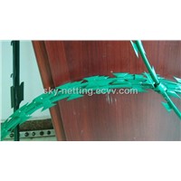 Green Powder Coated BTO-22 Razor Barbed Wire