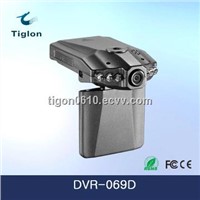 2.5&amp;quot; TFT LCD 120-degree lens 480P Car DVR