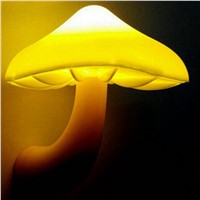 1 pc EU Plug LED Mini Yellow Color Light Mushroom Wall Socket Light Lamp for Bedroom Home Decoration Hot Light-controlled Sensor