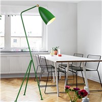 Simple Modern Northern Europe Style Living Room Study Room Iron Tripod Floor Lamp Industrial Retro Trident Floor Reading Lights