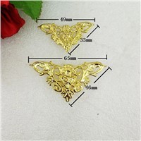 Wholesale Zinc Alloy Wooden Box Coner,Wine Box Protector,Embellishment Findings Triangle Corners Antique Flower Hollow,100Pcs