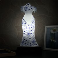 Chinese style modern bedside eggshell ceramic table lamp classic blue and white lotus scroll