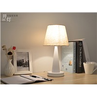 EM Table Lamp Metal Body Fabric Lampshade Modern Style Desk Light For Bedroom,Living Room,Bedside lamp WTL024