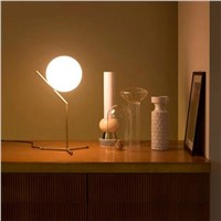 2017 New Modern Nordic Creative Table Lamps Round White Glass Shade Table Lamparas Golden Metal Stick Bedside Adornment Lighting