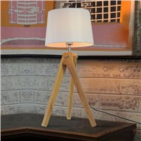 Creative wooden three foot reading wooden table lamp simple modern art bedside bedroom living room table lamp